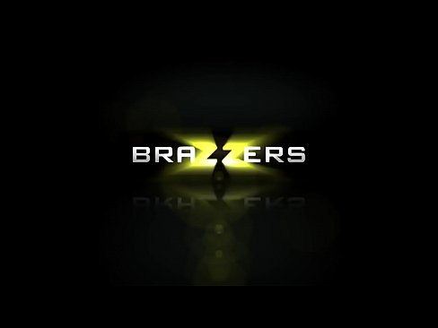 Brazzers – Big Tits at School – (Britney Amber, Xander Corvus) – Titty Film