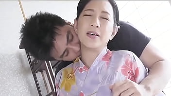 Asian MiLF get fucked in the ass for the first time Uncensored