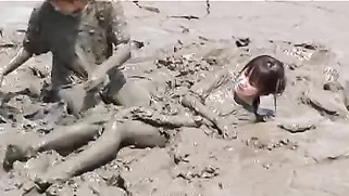 Two Japanese Sex Angels Are Fighting In Brown Dirt