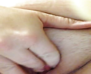 Older Chubby Beth Plays With Pussy Close Up