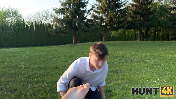 Redhead Gf Got Her Pussy Pounded Hard In The Park