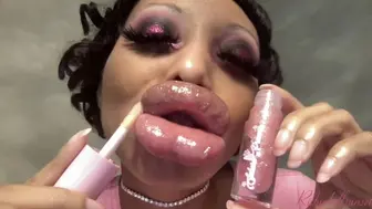 RubyDollLipz’s 2 17 22 Growing XL Doll Lips