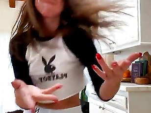 Riley Reid Slutty Dance At Home