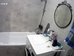 Black Girlfriend Showering On Hidden Cam