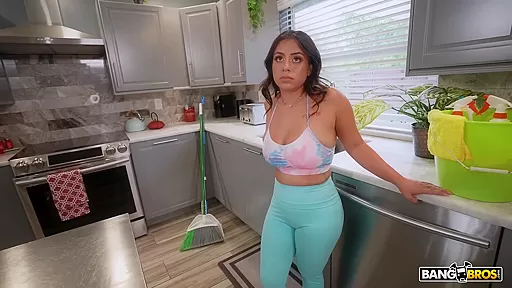 My Dirty Maid In Melztube Is Maid To Suck