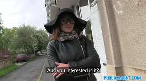 PublicAgent Fashion Student Tears Up A Stranger
