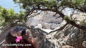 The Nudist Girl Did Not Refuse To Screw In The Mountains