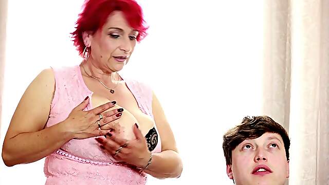 Busty Old Slut Tries Young Penis Down The Big Pussy In Homemade Perversions