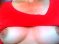 Big Boobs MILF Do A Tit Fuck