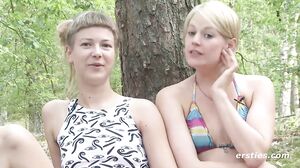Ersties   Geiler Strap On Fick Im Wald Mit Den Blondine