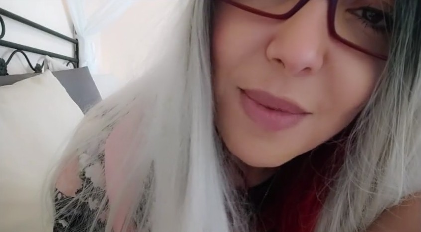 Sexy Blonde Teen Is Trying Some New Toys