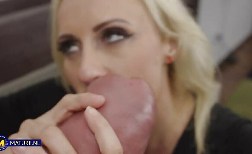Extreme! The Biggest Dick In The World Blowjob And Fucking