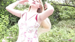 Horny Bimbo Soul Stirring Adult Scene