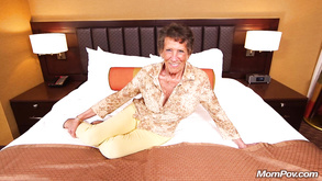Inked Wrinkle Granny Gets Copulated
