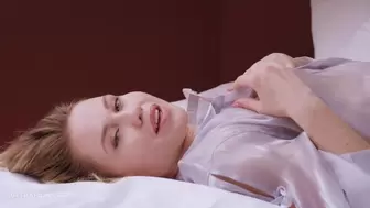 ULTRAFILMS Gorgeous Girl Erika Eden Playing With Herself On This Lazy Sunday Morning
