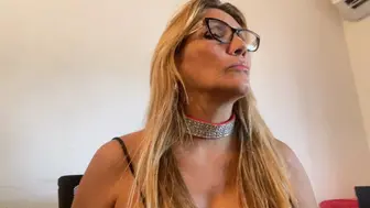 Mia Soles Feet JOI Goddess Enjoying A Video Call