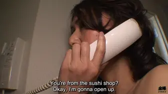 Japanese MILF Answers The Door Naked For A Deliveryman