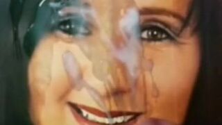 MILF Gets Cum Peed Out Of Her Sexy Face