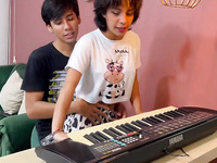 Handsome Lad Fucked His Lovely Slim Latina Step Sis During Their Music Lesson