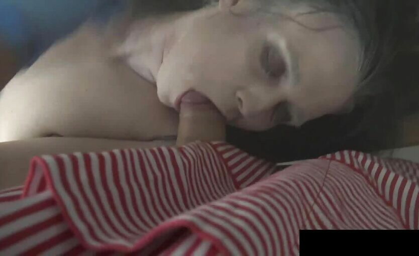 Amateur Brunette Home Sex: Blowjob And Fucked From Behind