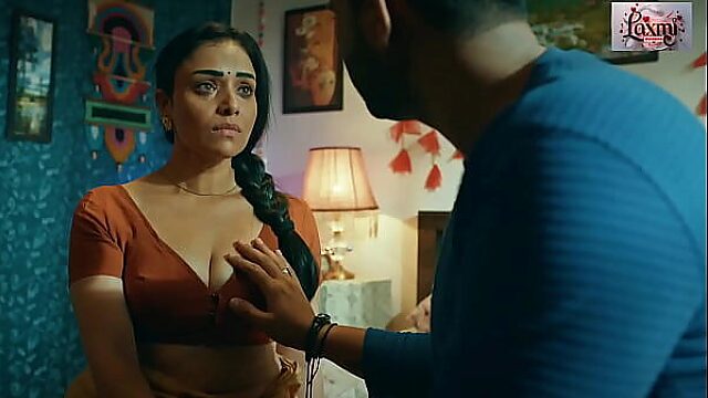 Cheating Indian Bhabhi Screws Boyfriend While Husband’s Gone   Real Hindi Fuck Fest