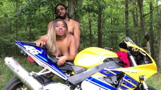 Giving Don Whoe That Ill Na Na Outside Compilation 1 Nina Rivera