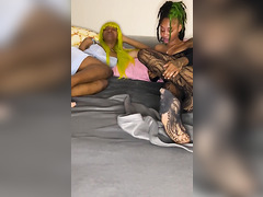 Two Hot Ebony Sluts Eating Each Other’s Pussies In The Bed