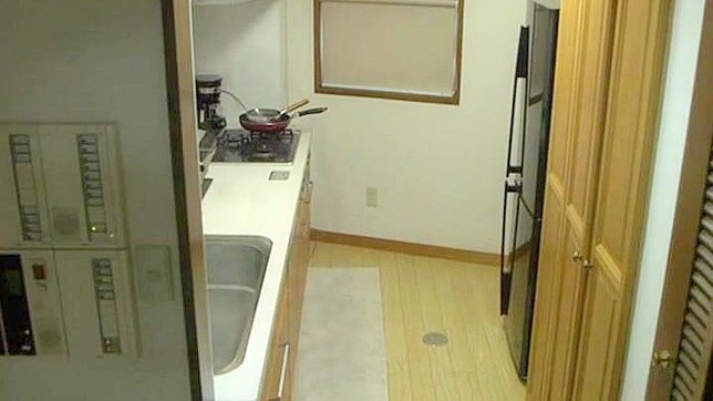 Sneaky Grandpa Caught On Camera Spying On Naughty Daughter In Law Shower